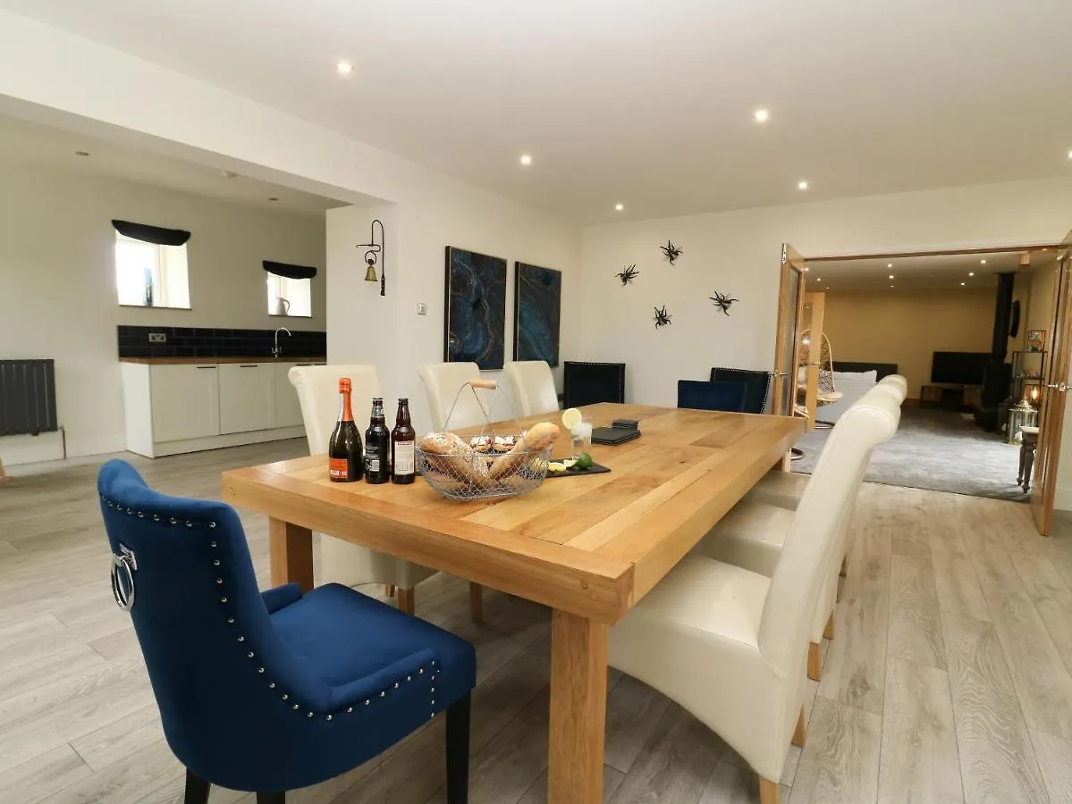 Snave Barn Villa Skipton Holiday home