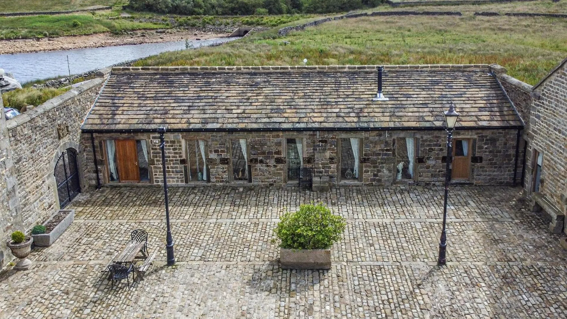 Snave Barn Villa Skipton